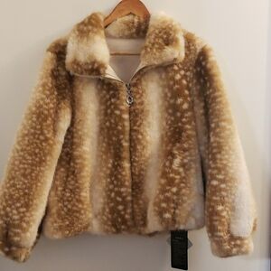 Women's dear print faux   Fur Jacket in Brown and Cream